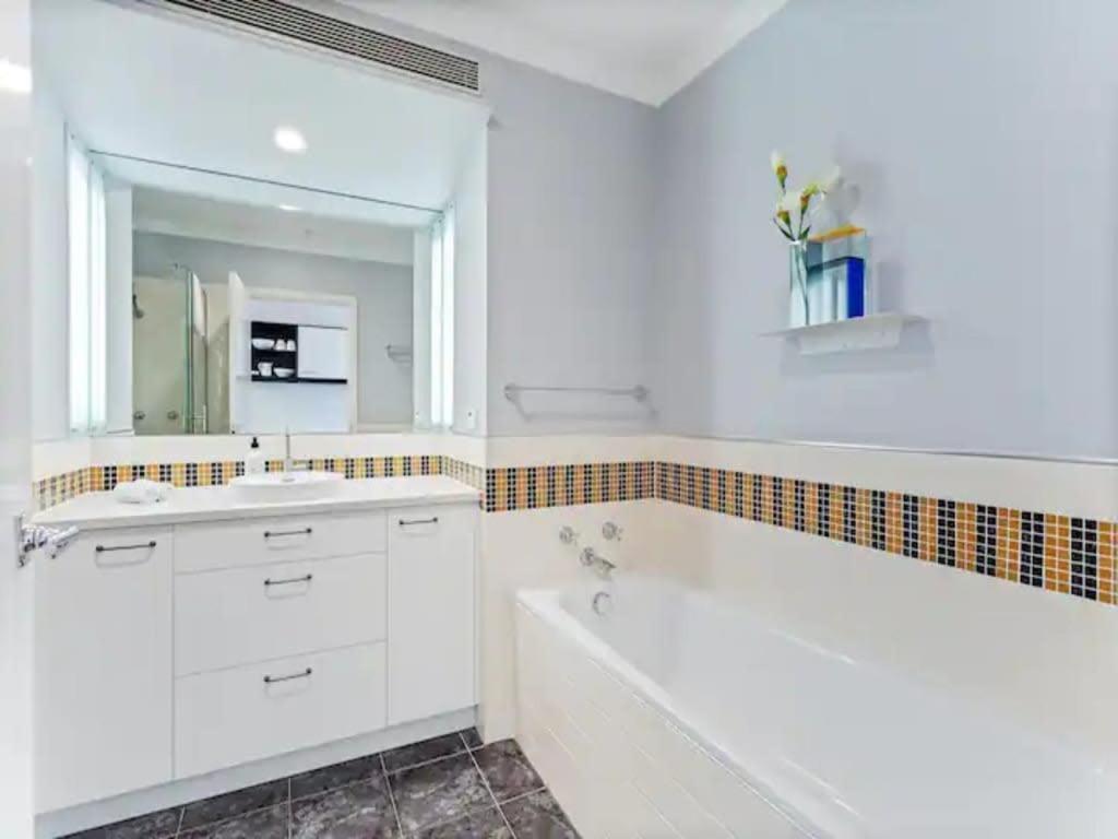 אוקלנד Lovely Bright Apartment With Balcony Pool And Gym מראה חיצוני תמונה