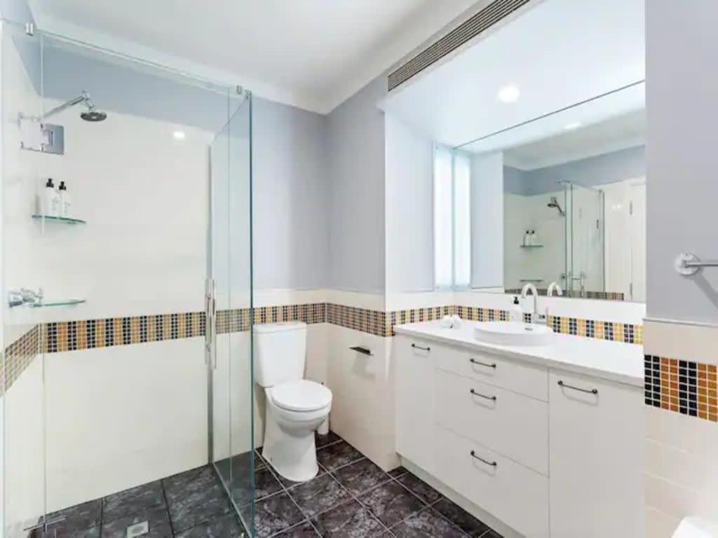 אוקלנד Lovely Bright Apartment With Balcony Pool And Gym מראה חיצוני תמונה