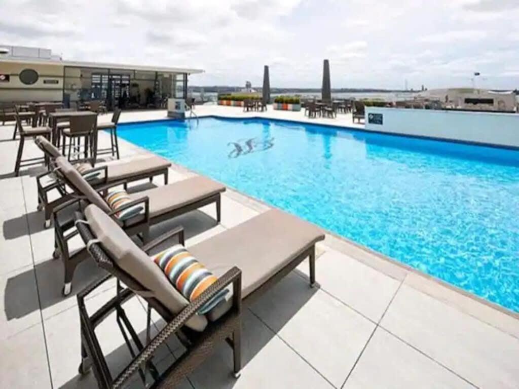אוקלנד Lovely Bright Apartment With Balcony Pool And Gym מראה חיצוני תמונה